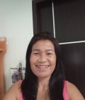 Aom 55 ans Rayong Thaïlande
