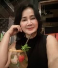 Anchalee 56 Jahre Chiangmai Thailand