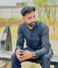 Wahab 27 ปี Gujranwala Pakistan