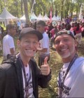 Laurent 45 ปี Bali ไทย
