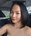 Yok 32 ans Rayong  Thaïlande