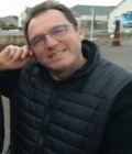 Yann 55 ปี Quimper France