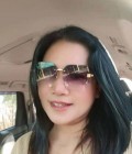 DARA 44 Jahre Canter Thailand