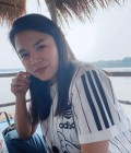 Kwan 36 Jahre Center Thailand