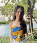 Amara 35 ans Trang Thaïlande