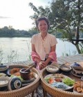 Nan 41 Jahre บ้านบึง Thailand