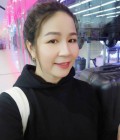 O lek 53 ans Muang Thaïlande