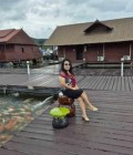 Rudnicha 52 ans Sangklaburi Thaïlande