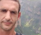 Julien 44 ปี Paris France