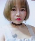 Meena 42 Jahre Koka Thailand