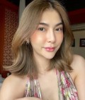 Jenny 33 Jahre Muang Uthaithani Thailand