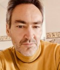 Benoit 44 ปี Montpellier France