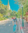 Ying 32 ans Khun Thot Toll Plaza Thaïlande