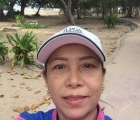 Somsri 49 Jahre Salaphom Thailand