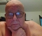 Andrew 65 ปี Manchester  United Kingdom