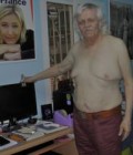 Michel 70 ans Maha Sarakham Thaïlande