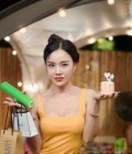 Lily 35 years Bangkok Thailand
