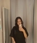 Suda 24 ans Korat  Thaïlande