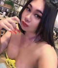 Cherry 28 ans Phuket Thaïlande