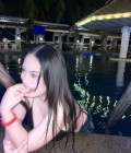 Chompoo 18 ans Salphum Thaïlande