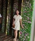 Tharinyada 43 Jahre Chonnabot Thailand