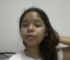 Mila 19 ans Bangkok Thaïlande