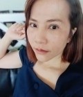 Sasithorn 44 Jahre Khonkaen Thailand