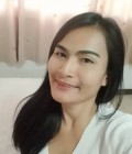 Noon 34 Jahre Muang  Thailand