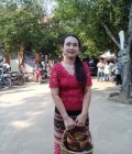 Phonthip vip 50 ans Mayng Thaïlande