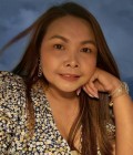 Nipa 48 ans Bangkok  Thaïlande Nipa 48 ans Bangkok  Thaïlande