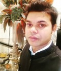 Mani 30 ปี Kolkata  India