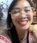 Natcha 47 ans Changrai  Thaïlande