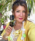 Phitcha 52 Jahre Loei Thailand