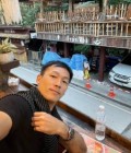 Anuwat 44 ans Surin Thaïlande