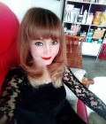 Fah Vip 54 ans Kran Thaïlande