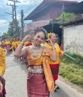 Nid 44 Jahre Sisaket Thailand