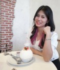 Nisa 32 ans ลาดพร้าว​ Thaïlande