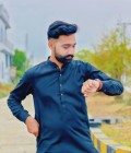 Wahab 27 ปี Gujranwala Pakistan