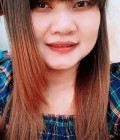 Waew 33 ans โคราช Thaïlande