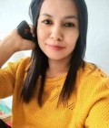 Nid 44 Jahre Sisaket Thailand