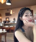 Lilly 35 ans Bangkok Thaïlande