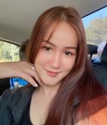 Phatcha 33 ans Buriram Thaïlande