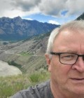 Paul 66 ปี Whitehorse  Canada