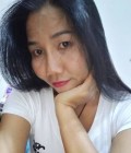 Chanida 43 Jahre Phu Sing Thailand