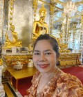 Suwanna 56 Jahre ชนบท Thailand
