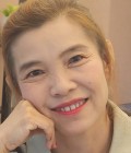 Sa 55 ans Sakon Nakhon Thaïlande