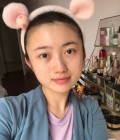 Chalicha 31 Jahre Bangkok Thailand