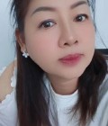 Siwaporn 48 Jahre Chinglai Thailand