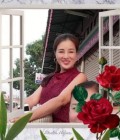 Maythanee 59 ans Amphoe Akatthon Thaïlande