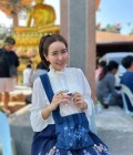 Napat 29 ans Vera Thaïlande